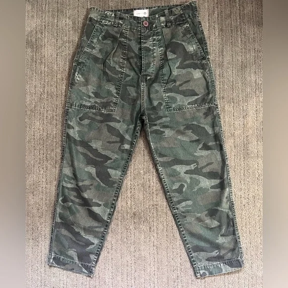 SUNDRY Women’s Camouflage Pocket Pant - Mineral Wash Charcoal - Size 29 - Picture 4 of 11